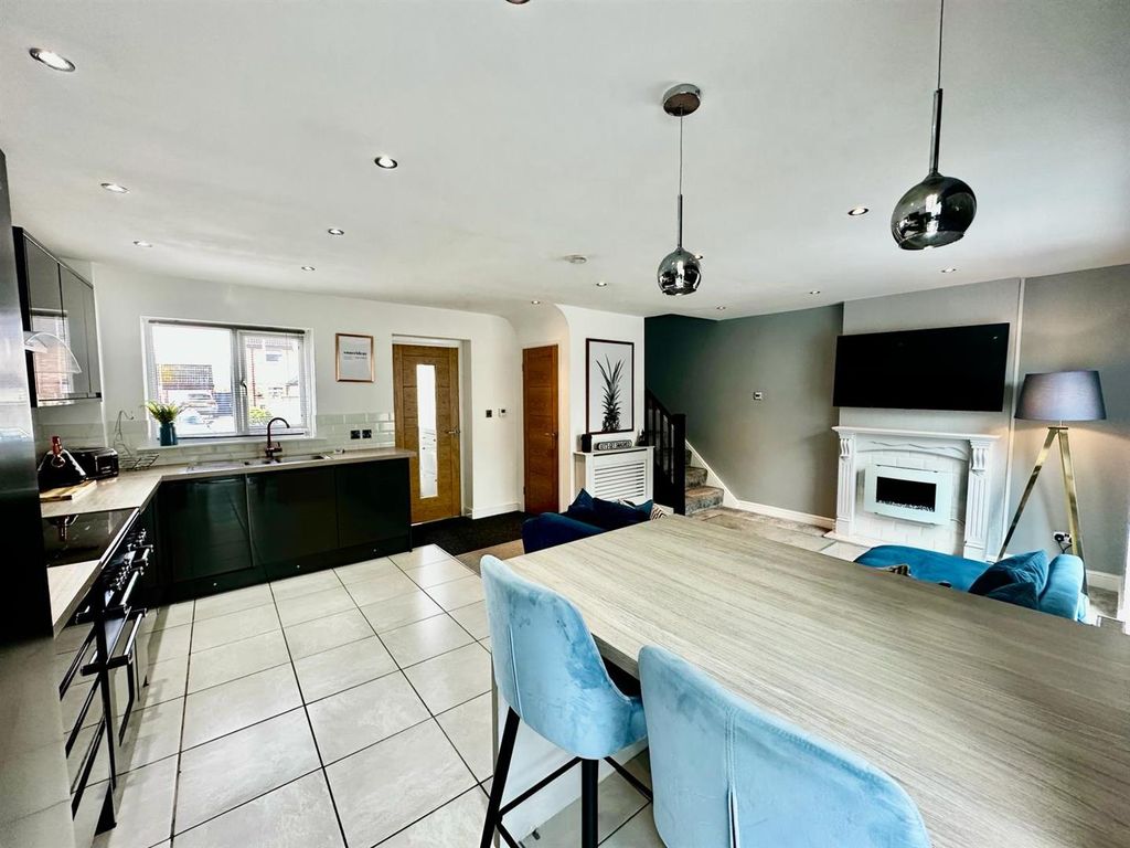 Property photo 3 of 16 Living Dining Kitchen