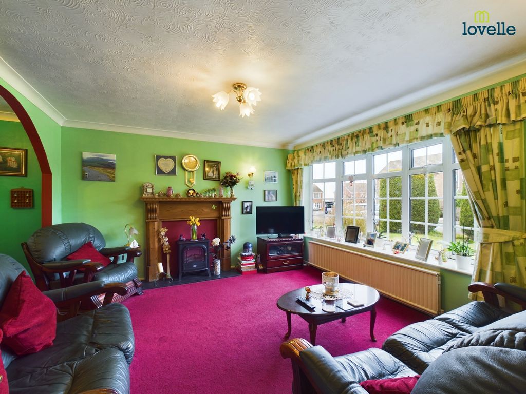 Property photo 3 of 20