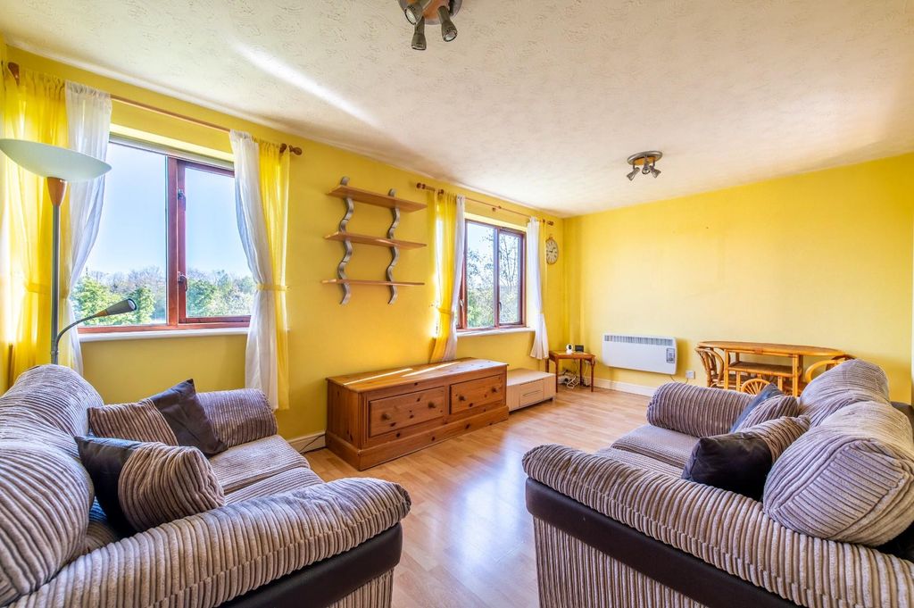 Property photo 2 of 8 Living Room