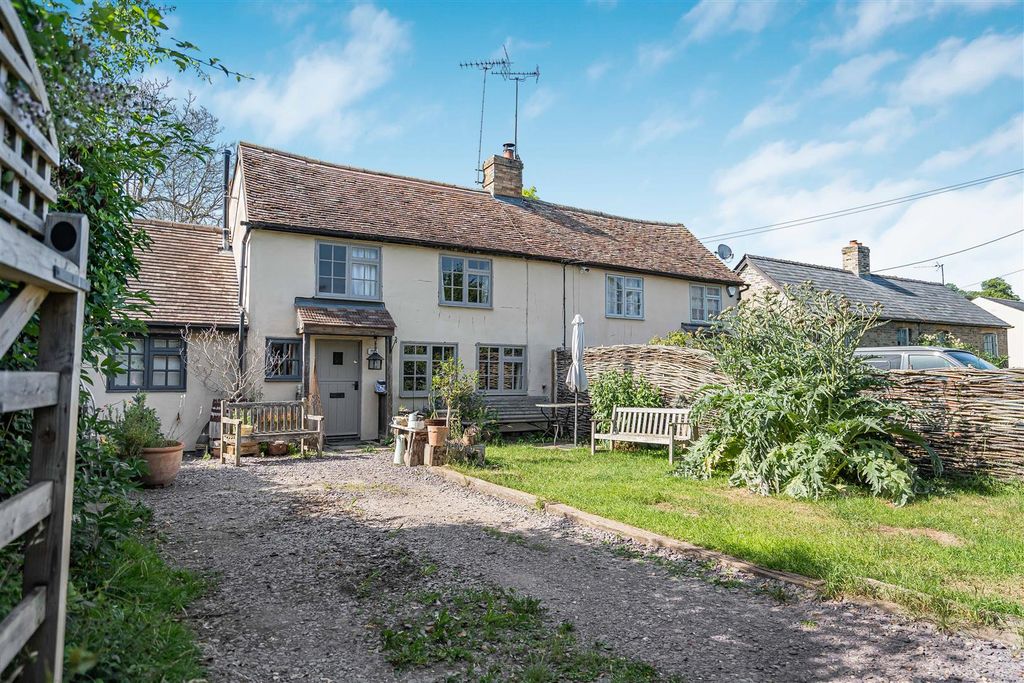 Property photo 1 of 17 24_86149.Jpg