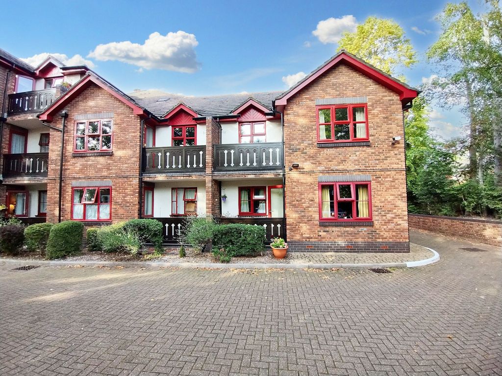 Property photo 1 of 13