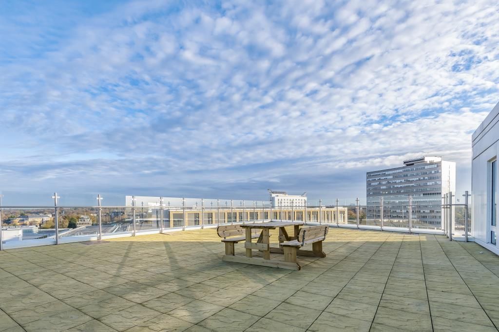 Property photo 3 of 13 Roof Terrace