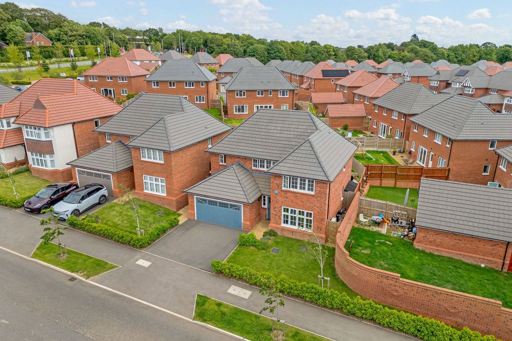 Property photo 2 of 56