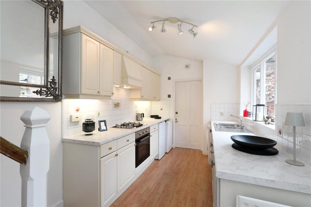 Property photo 3 of 8 Picture No. 05