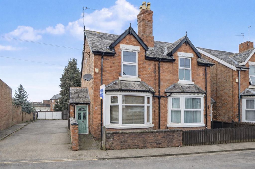 Property photo 1 of 22 Front.Jpeg