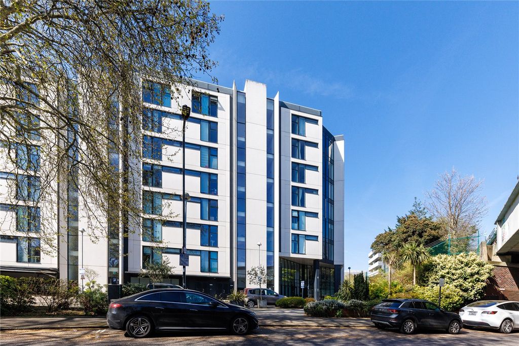 Property photo 1 of 8 Picture No. 03