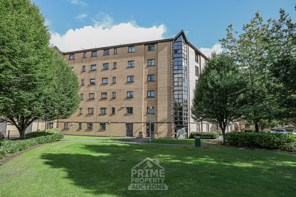 Property photo 1 of 18