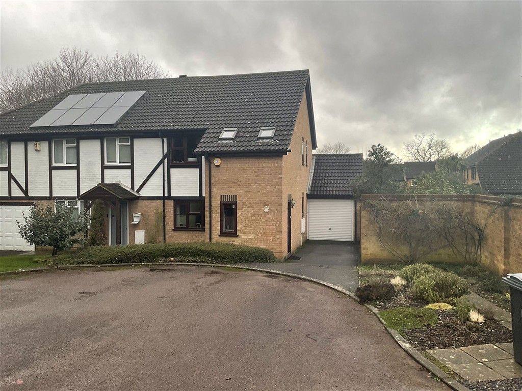 Property photo 1 of 8 External 1