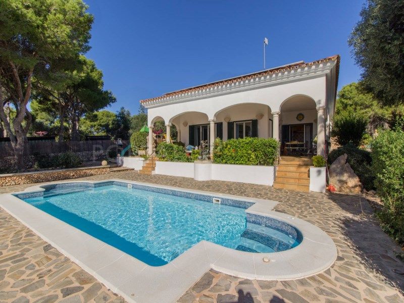 Property photo 3 of 31