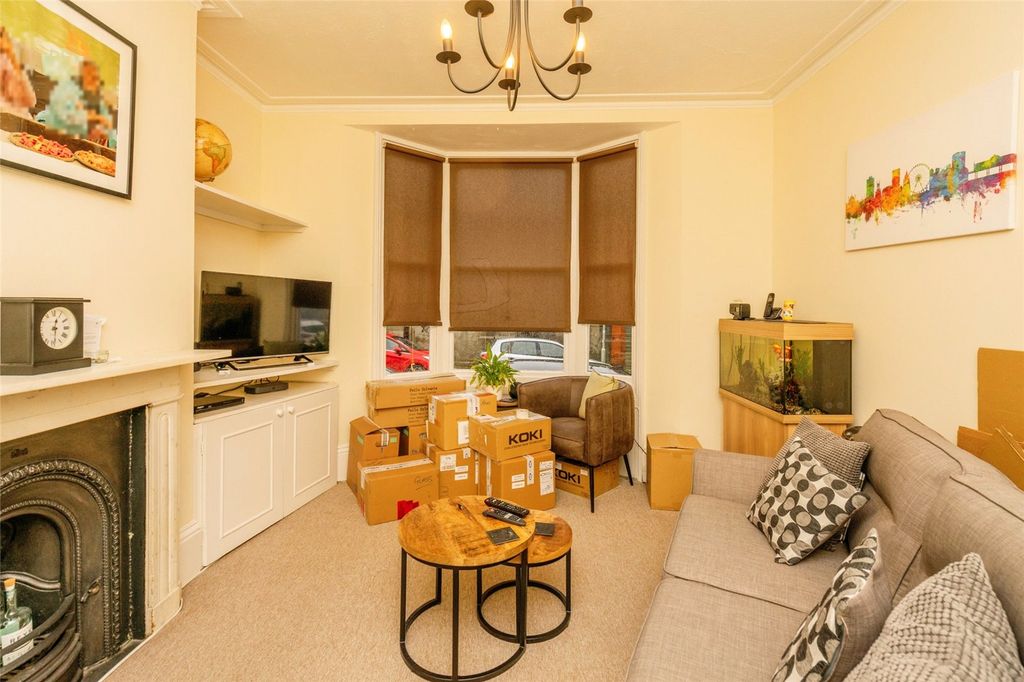 Property photo 3 of 10 Picture No. 28