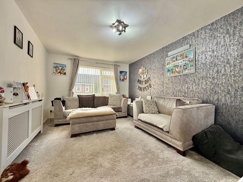 Property photo 3 of 14 Photo 3