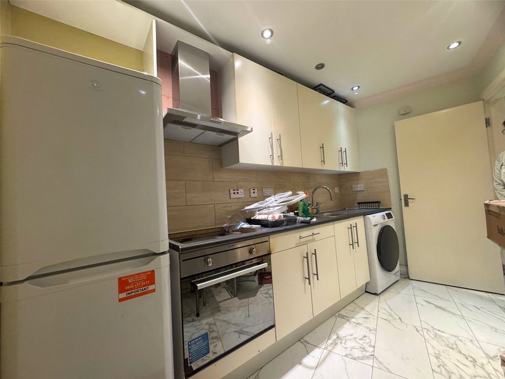 Property photo 2 of 5 Picture No. 03