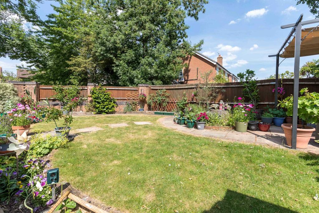 Property photo 2 of 19