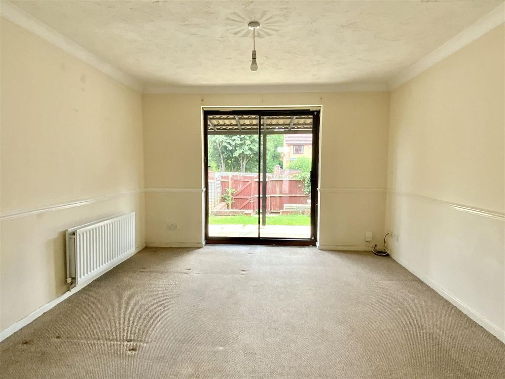 Property photo 3 of 7