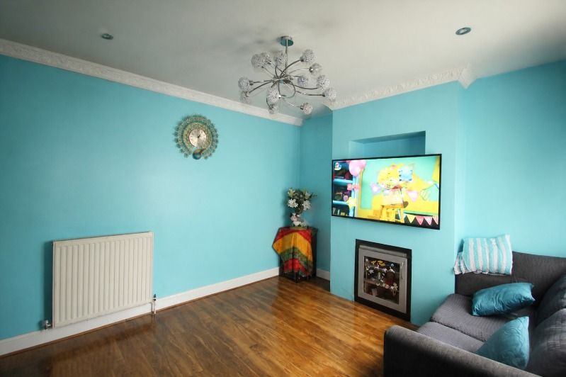 Property photo 2 of 7 Img 8266