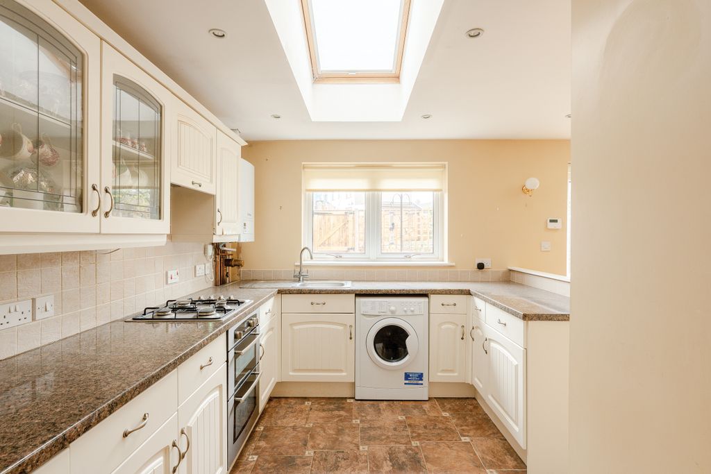 Property photo 3 of 23 Photo 10