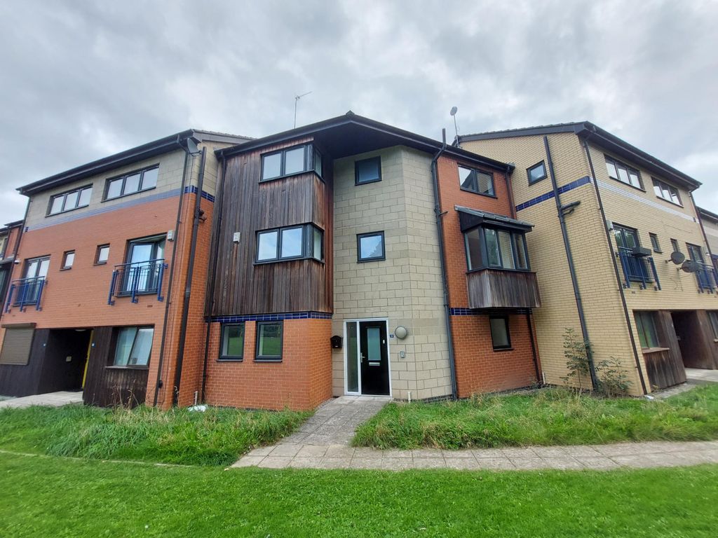 Property photo 2 of 17 Gallery