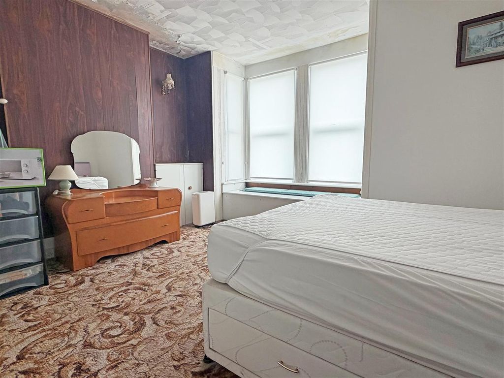 Property photo 2 of 13 107Bed1A.Jpg