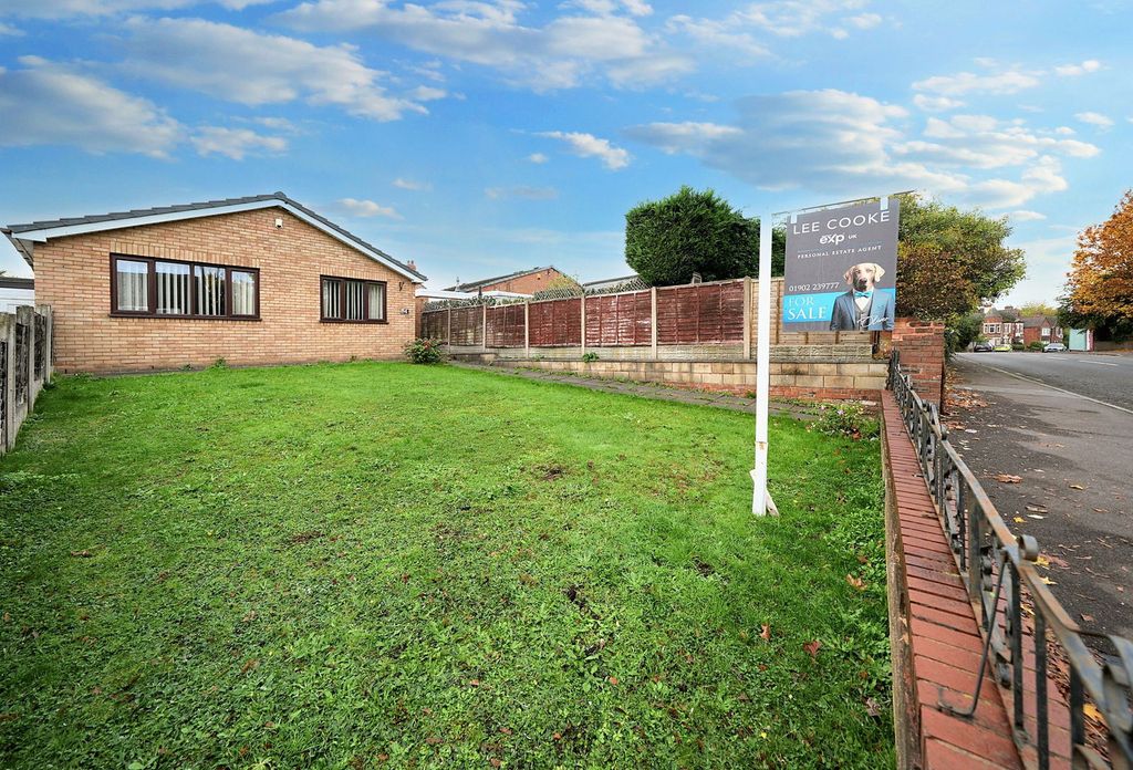 Property photo 1 of 24