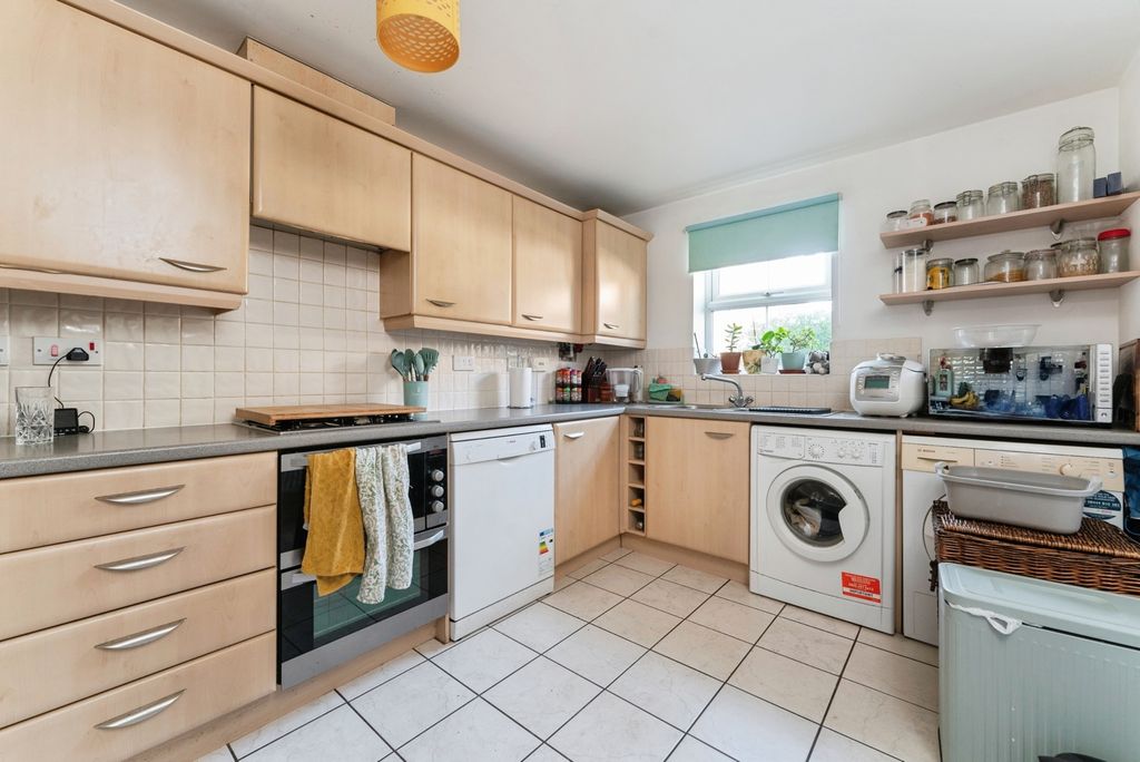 Property photo 2 of 22 Pbox-Img.Jpg