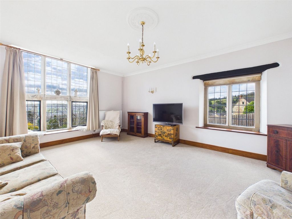 Property photo 2 of 40 Picture No. 17