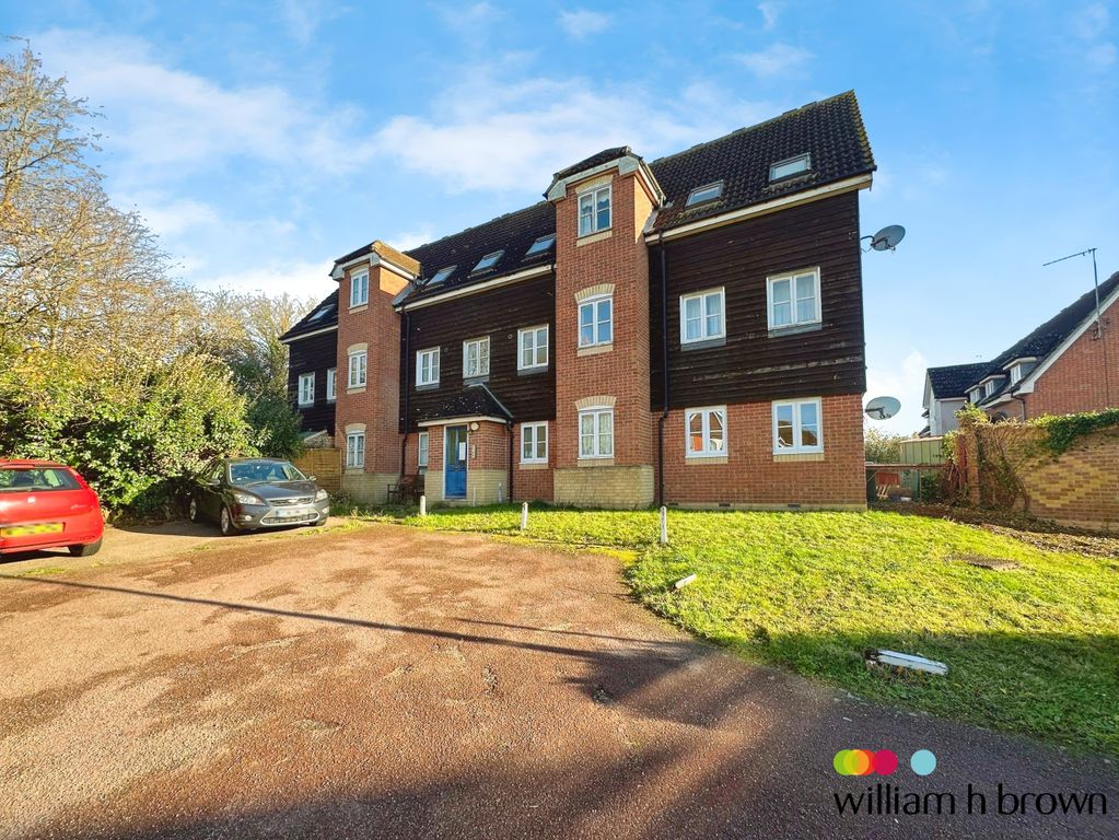 Property photo 1 of 9 View