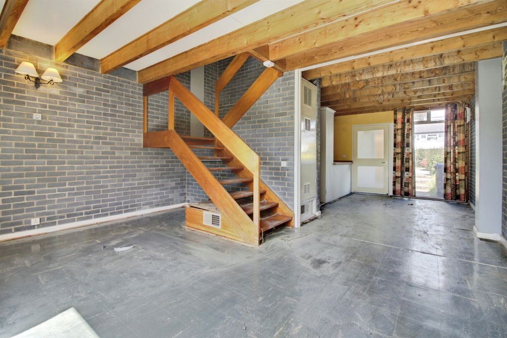 Property photo 2 of 21