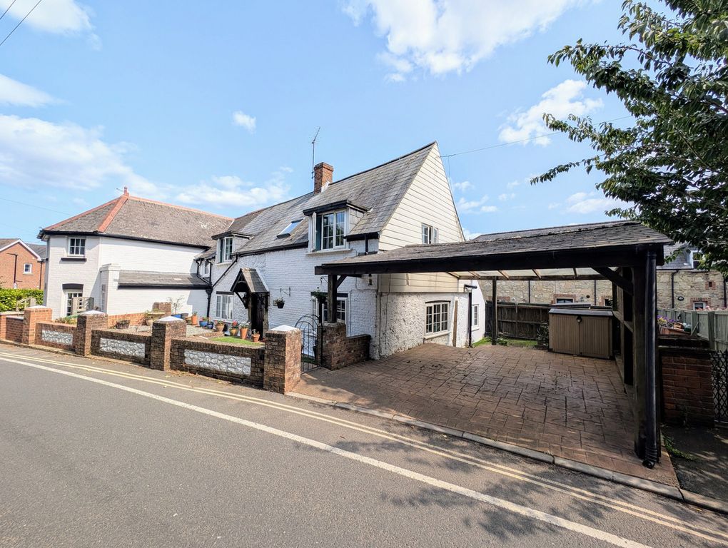 Property photo 3 of 38