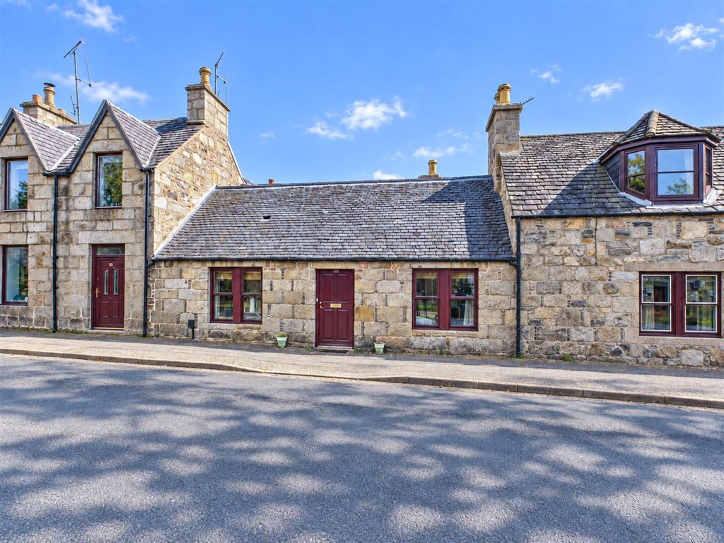 Property photo 1 of 19 Outside