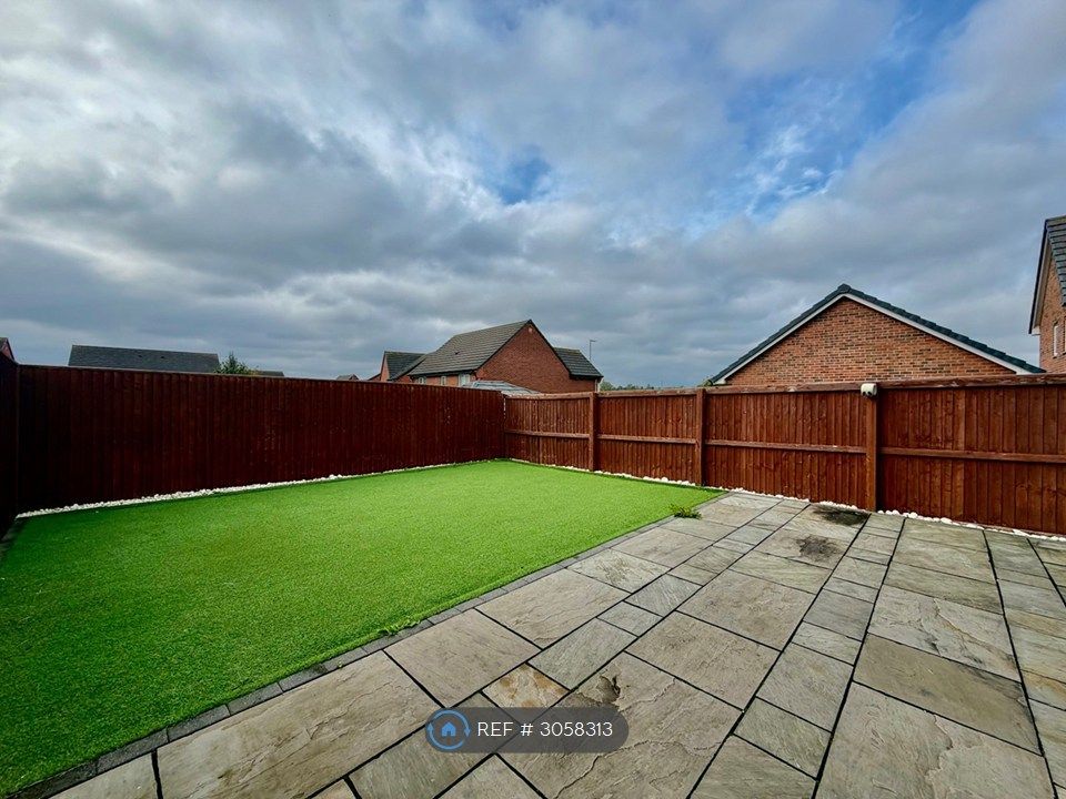Property photo 2 of 14