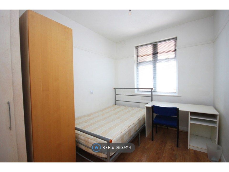 Property photo 2 of 6