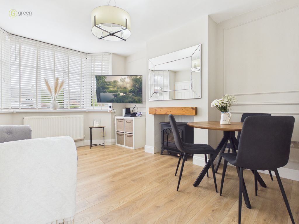 Property photo 3 of 48 Cam01332G0Pr0694Still001