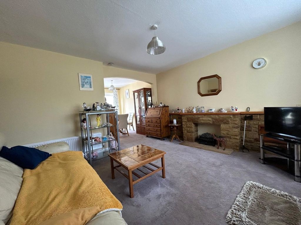 Property photo 2 of 15 Picture No. 08
