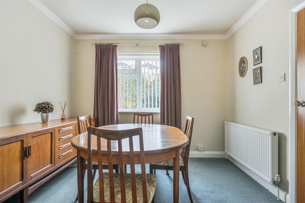 Property photo 3 of 13 Dining Area.Jpg