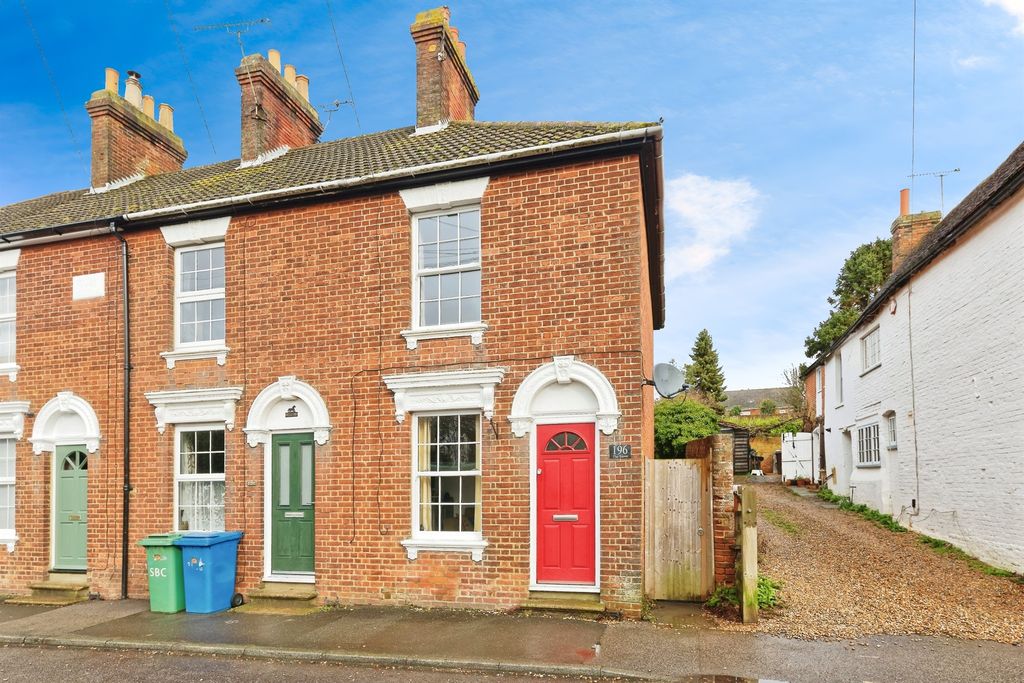 Property photo 1 of 17