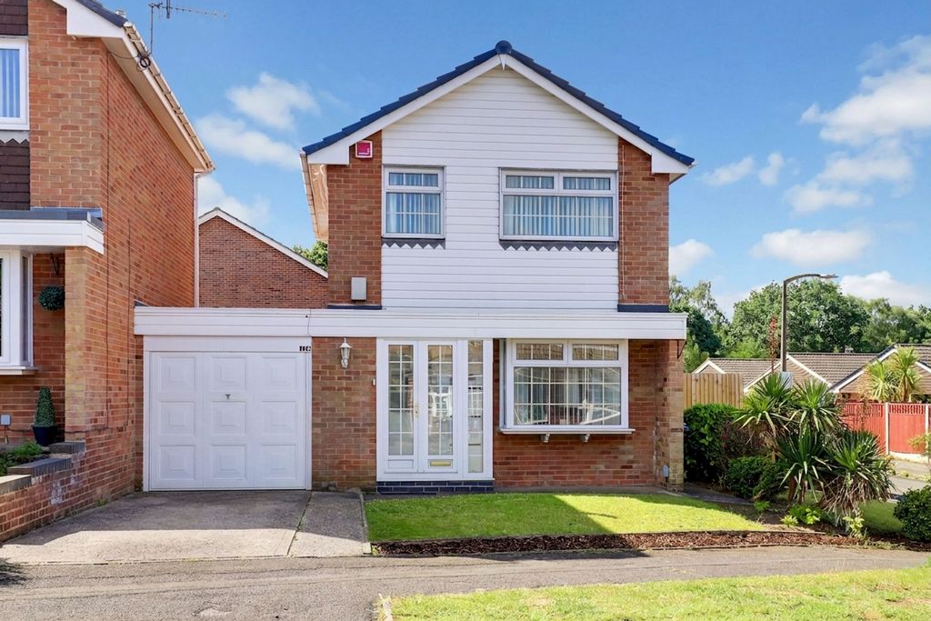 Property photo 1 of 16