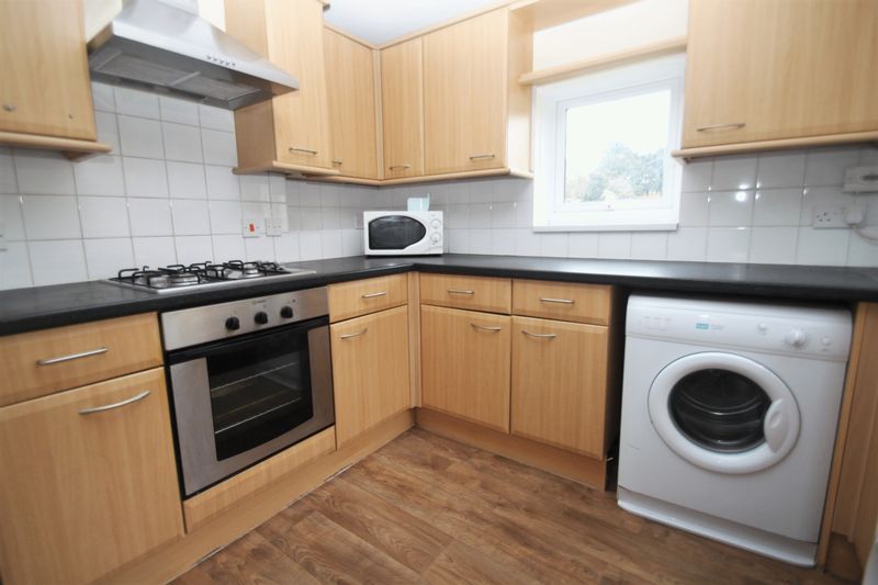 Property photo 1 of 7 Photo 2