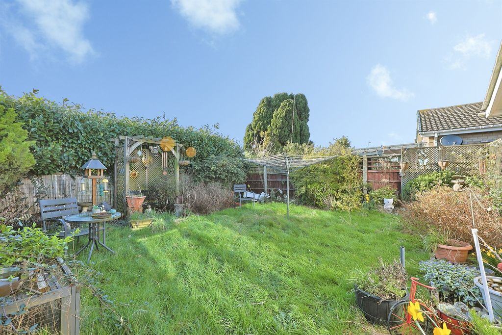 Property photo 2 of 13