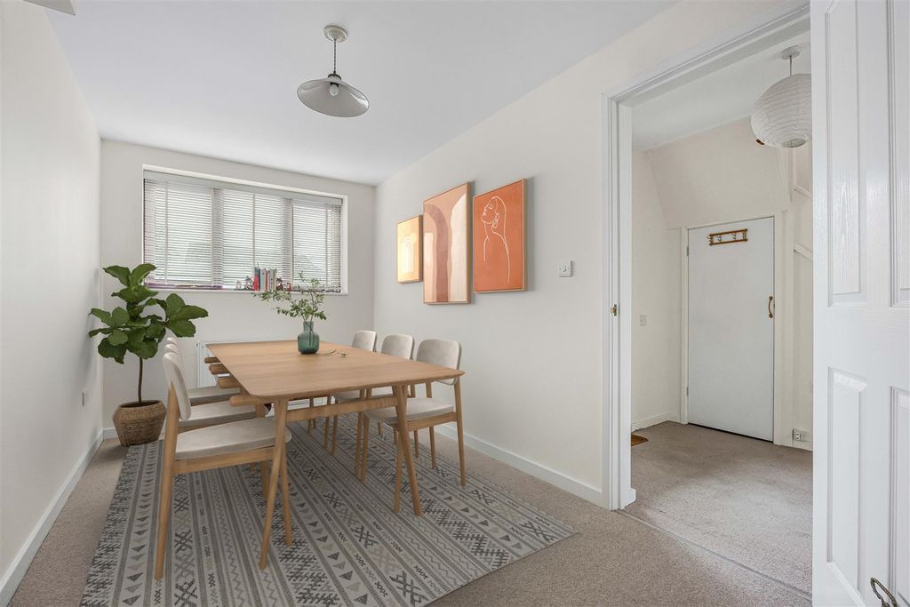 Property photo 3 of 19 Dining Room