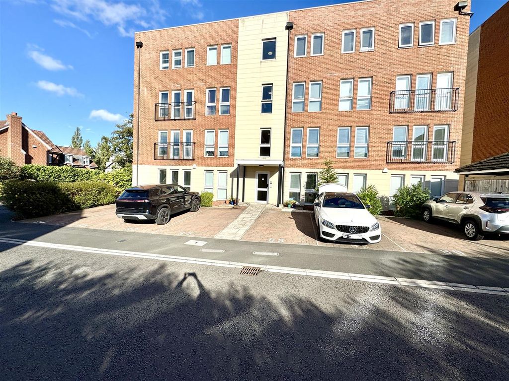 Property photo 1 of 10 Property