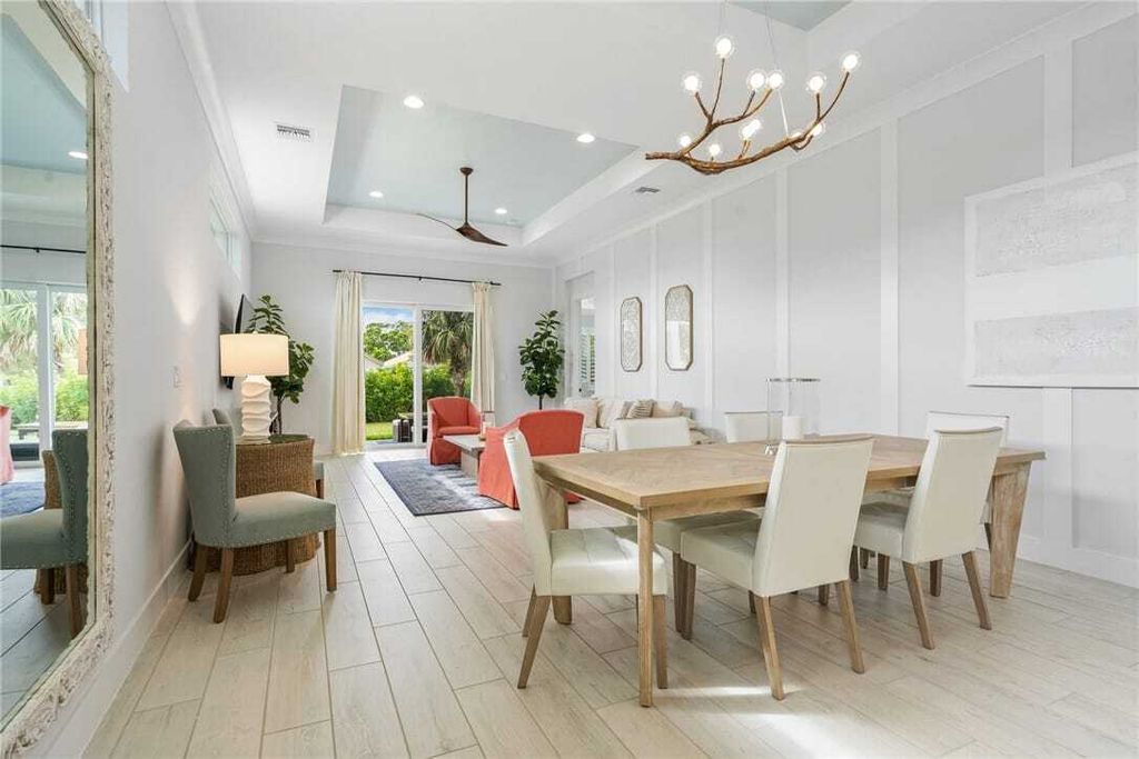 Property photo 1 of 31