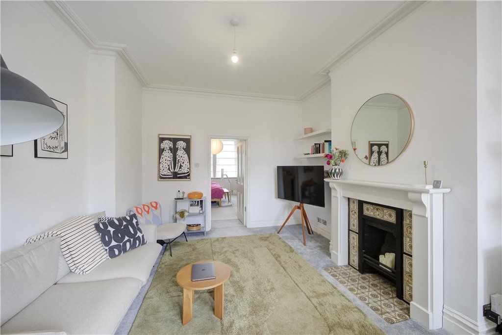 Property photo 3 of 10 Picture No. 13