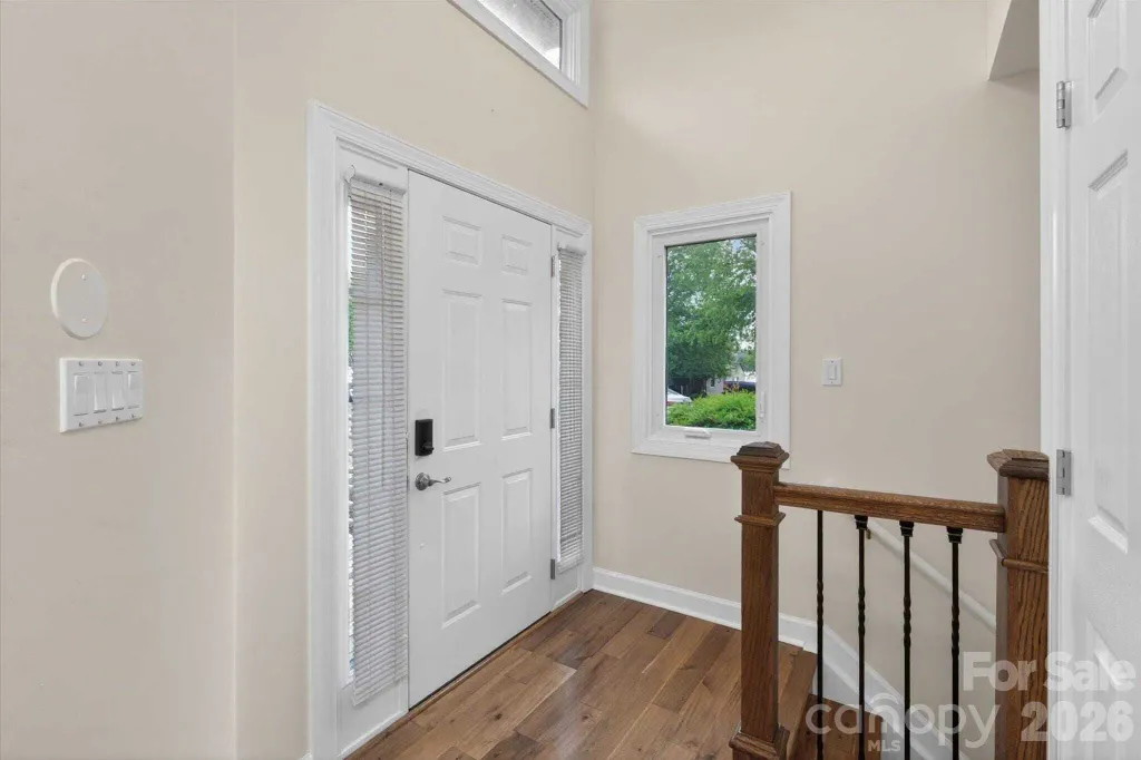 Property photo 3 of 32 <Alttext/>