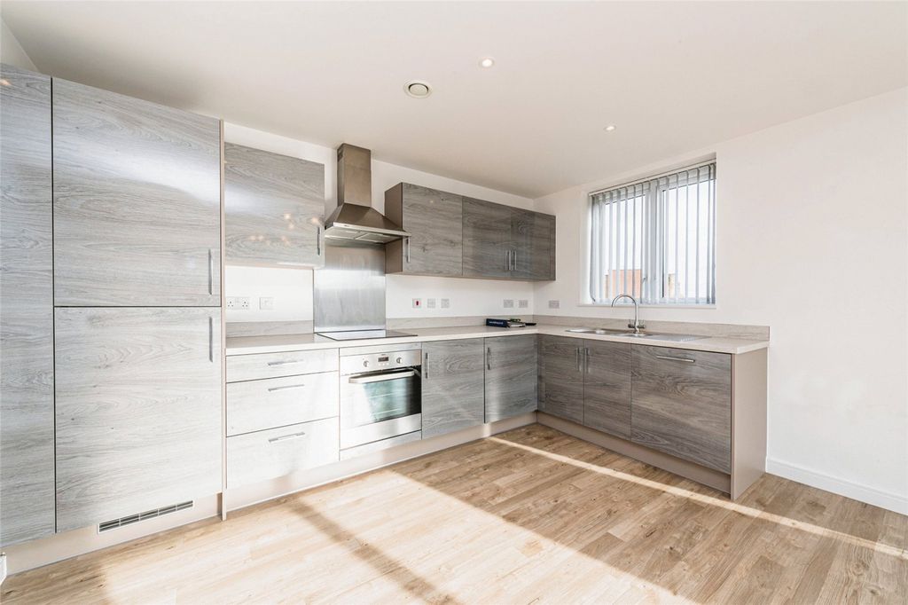 Property photo 2 of 10 7542ce8E-8266-Ed11-9