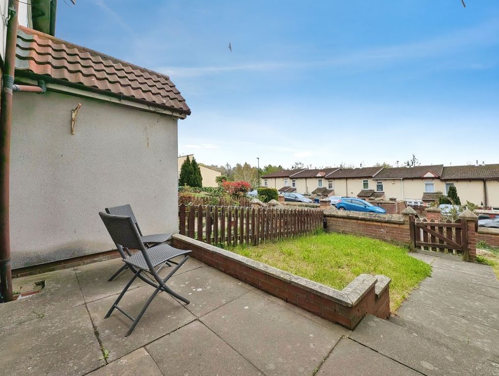 Property photo 3 of 14 Photo 7