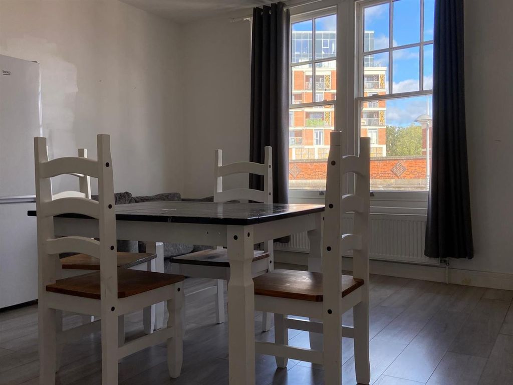 Property photo 2 of 5 Whatsapp Image 2025-09-16 At 12.28.07 (3).Jpeg