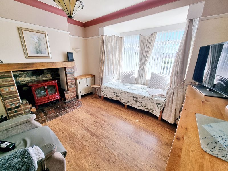 Property photo 3 of 13 Photo 11