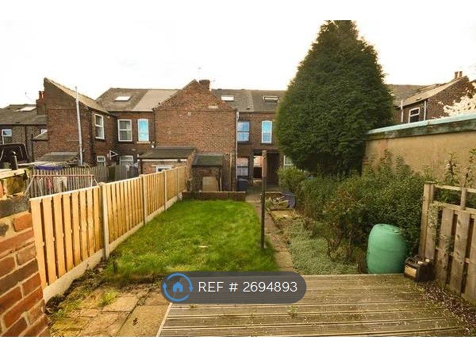 Property photo 3 of 8