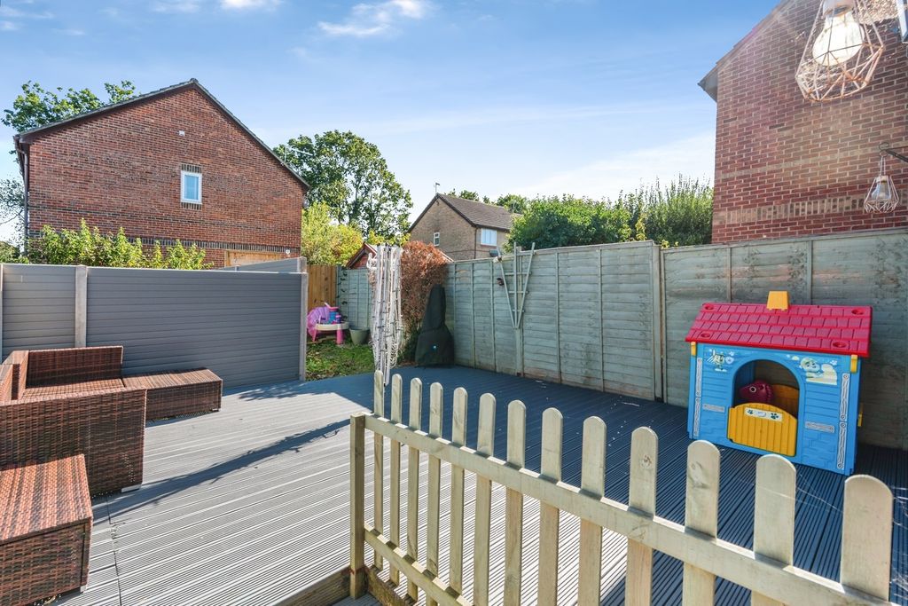 Property photo 3 of 18 Pbox-Img.Jpg