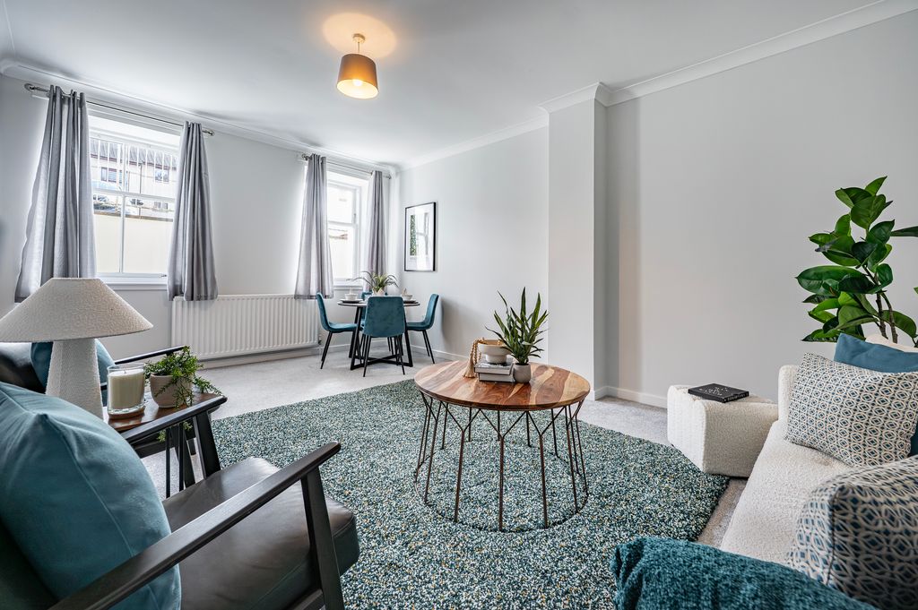 Property photo 3 of 30